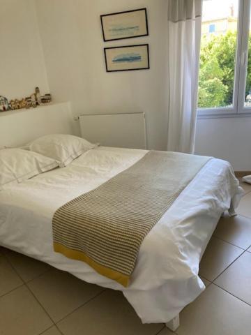 Chez Marie Apartment Maillane ภายนอก รูปภาพ